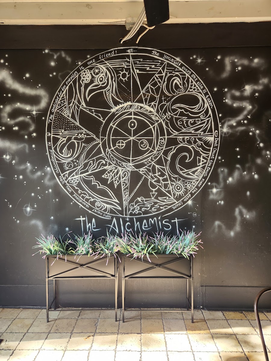 The Alchemist Café - Photo 2