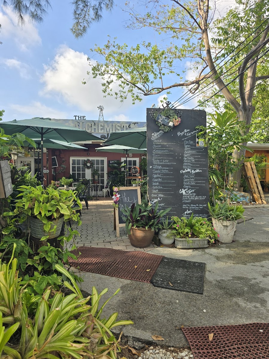 The Alchemist Café - Photo 3