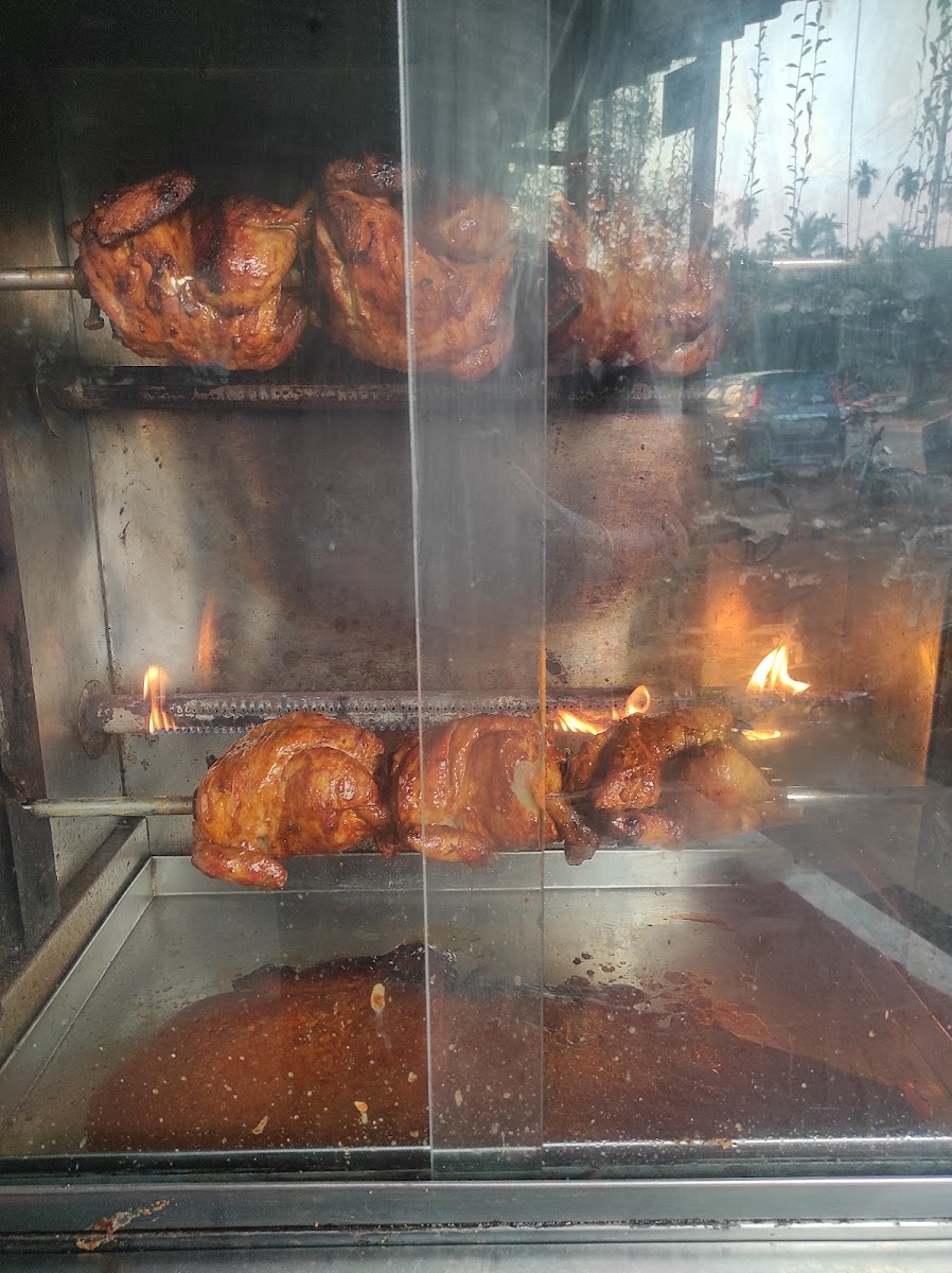 Foodies Hub - Photo 8