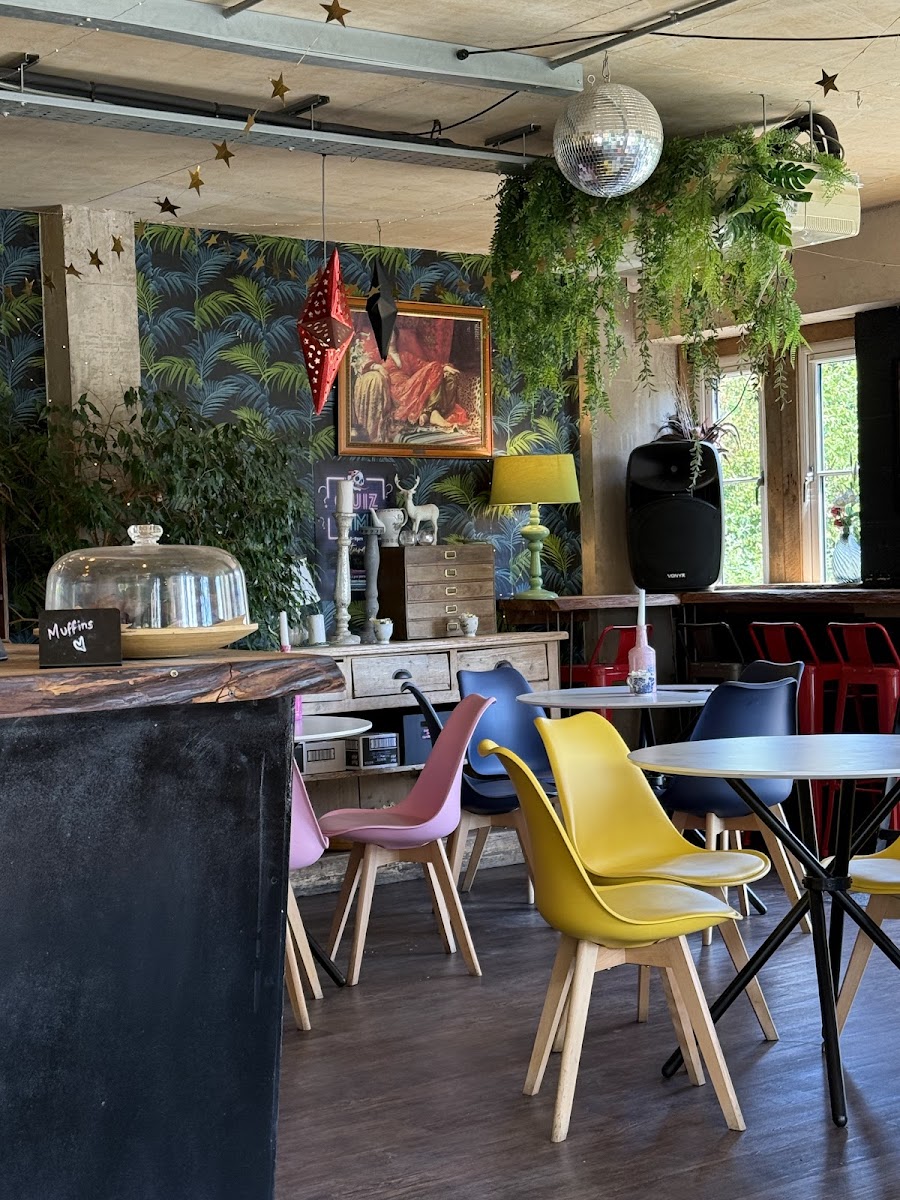 Kitsch Coffee and Wine Bar - Photo 1