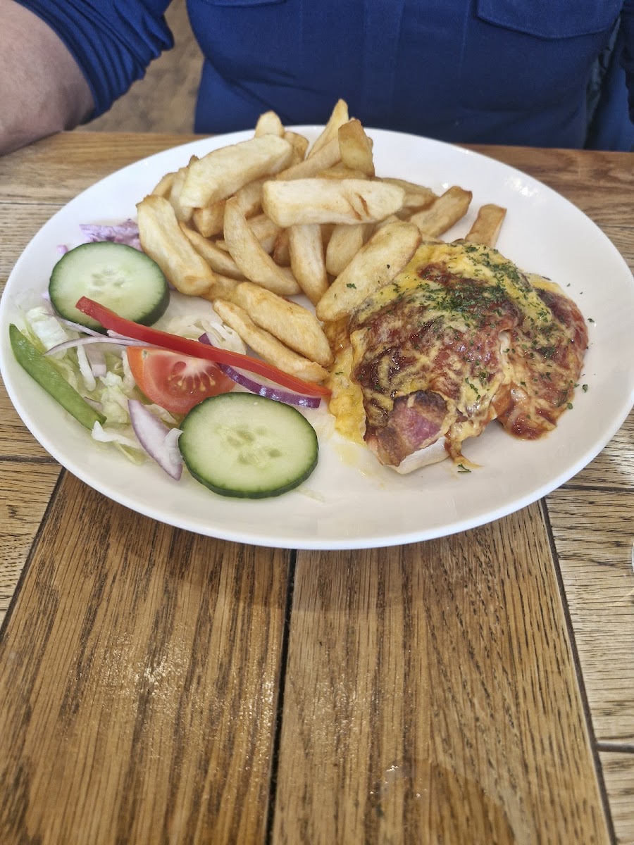 Ivy Farm restaurant - Photo 2