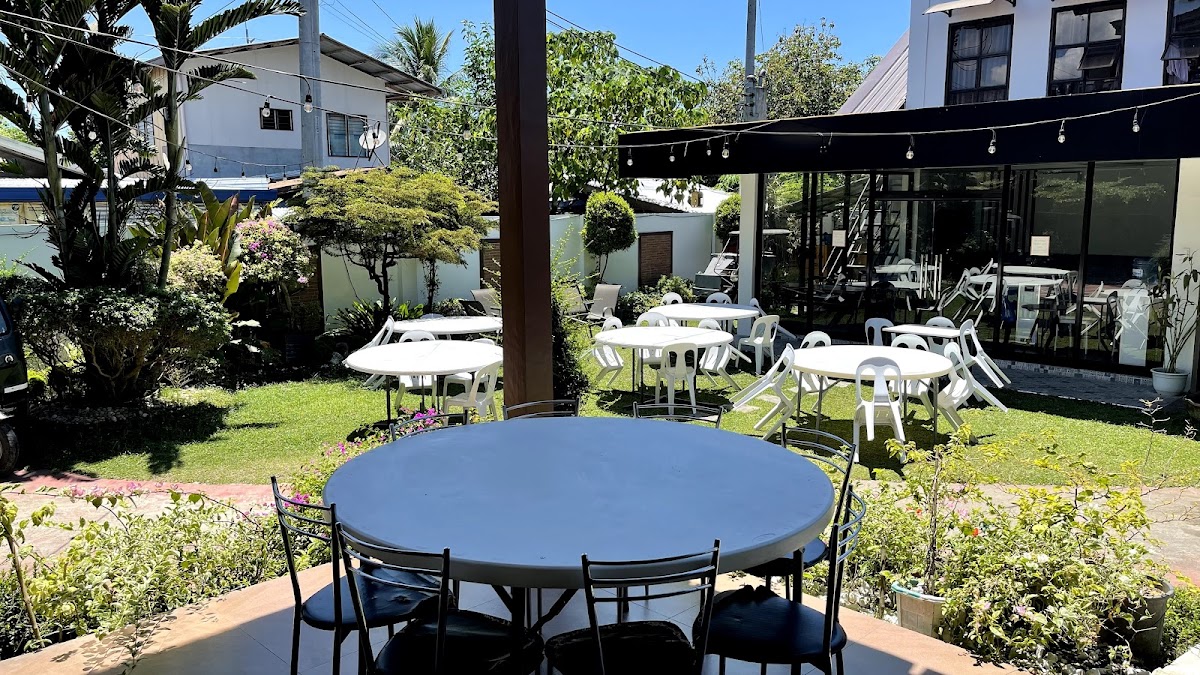 Den's Place Buffet and Grill
