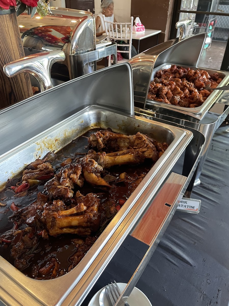 Den's Place Buffet and Grill - Photo 7