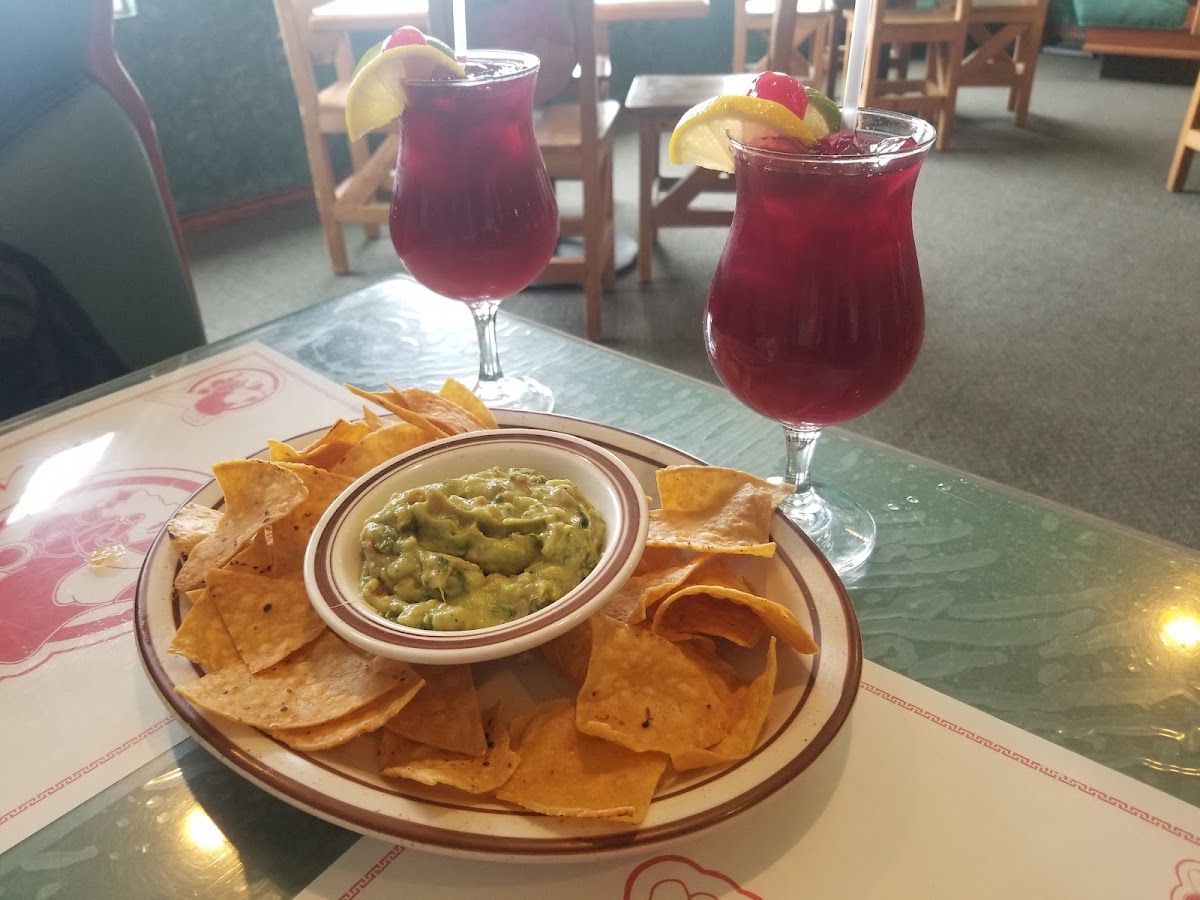 El Azteca Restaurant - Photo 3
