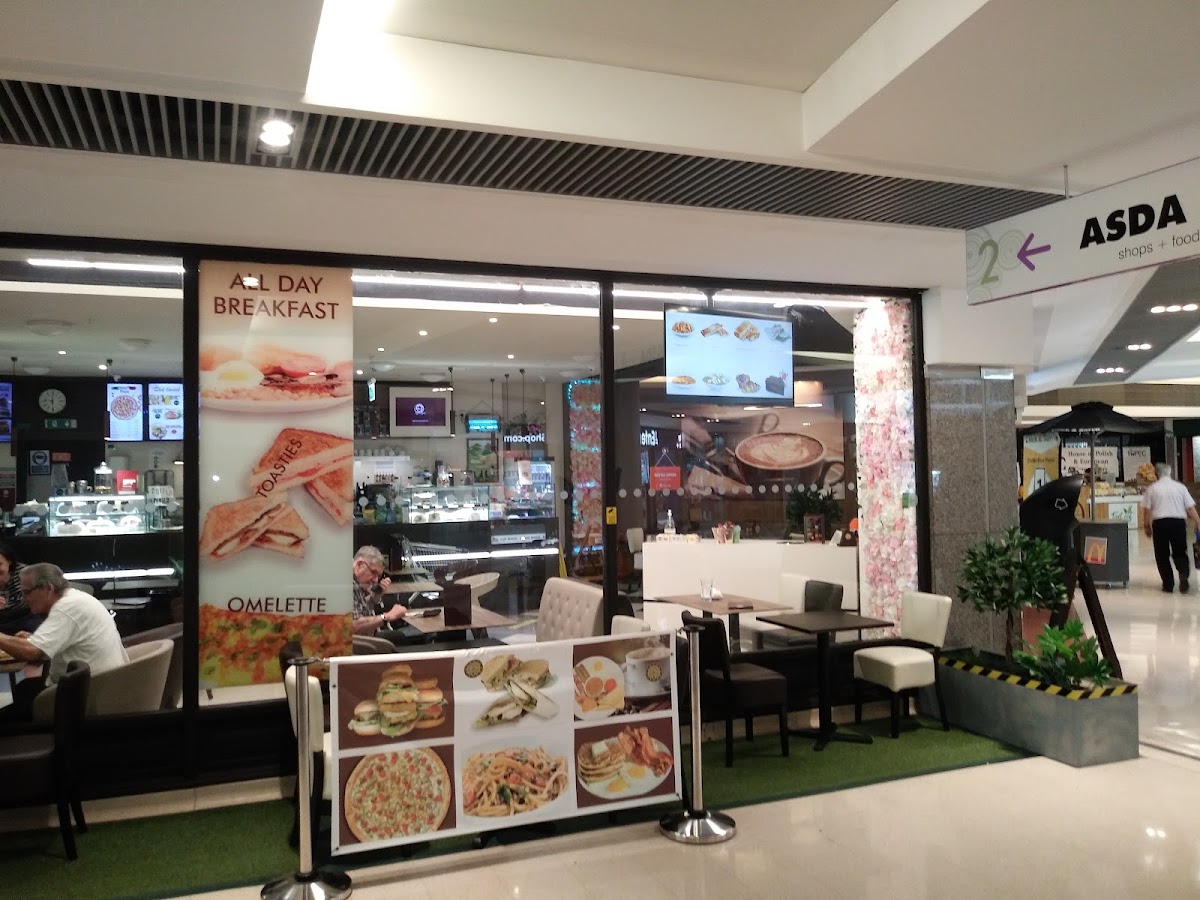 Caffe Della Continental - Photo 3