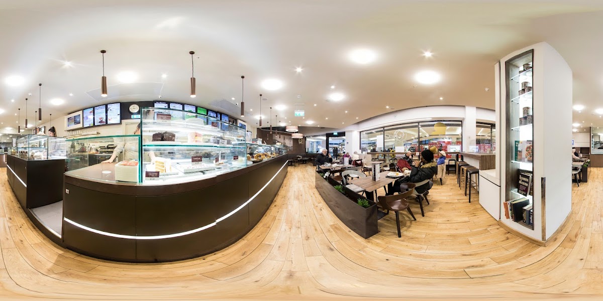 Caffe Della Continental - Photo 7