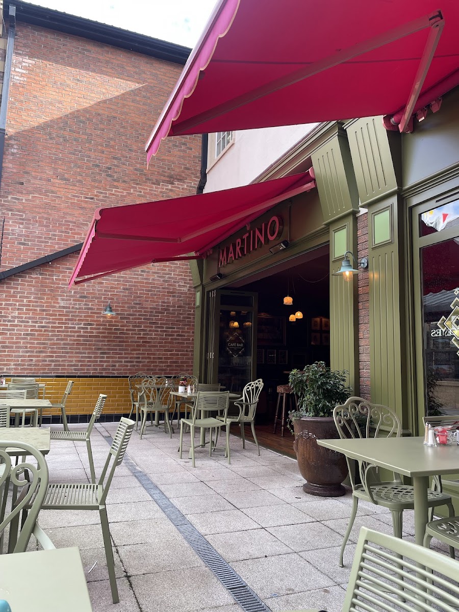 Martino Lounge