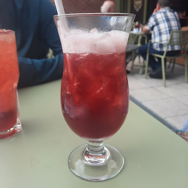 Cherry Bakewell Cocktail