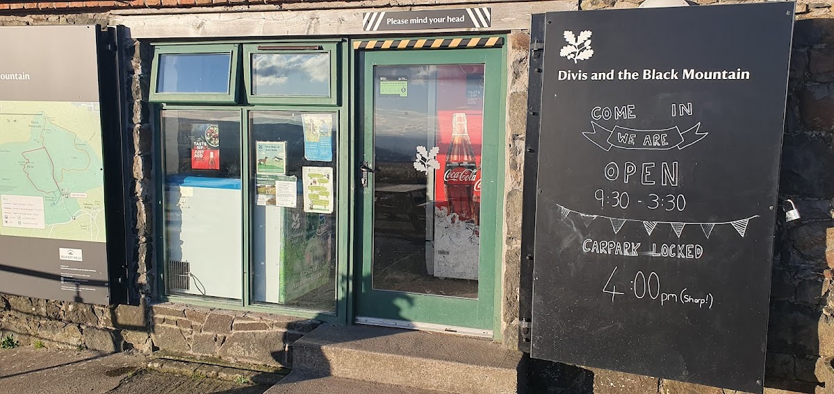 The Barn Coffee Shop - Photo 7