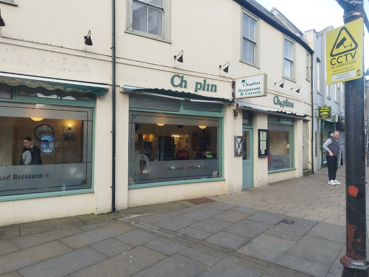 Chaplins - Photo 3