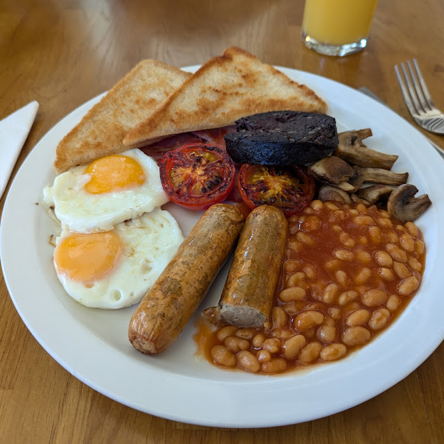 Large English Breakfast with Black Pudding