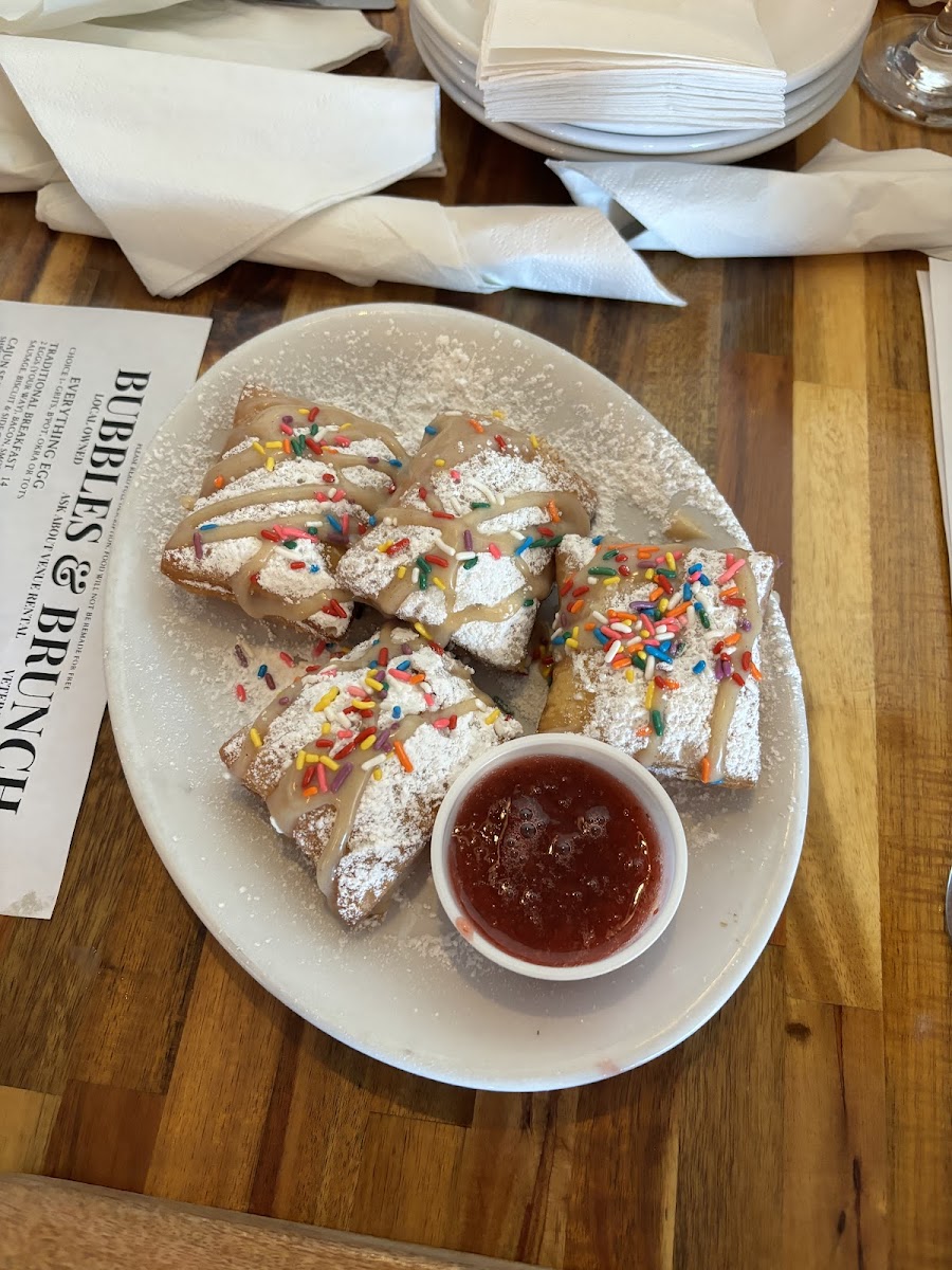 Bubbles and Brunch - Photo 5