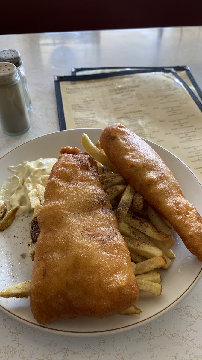 Marble Arch Fish & Chips - Photo 7