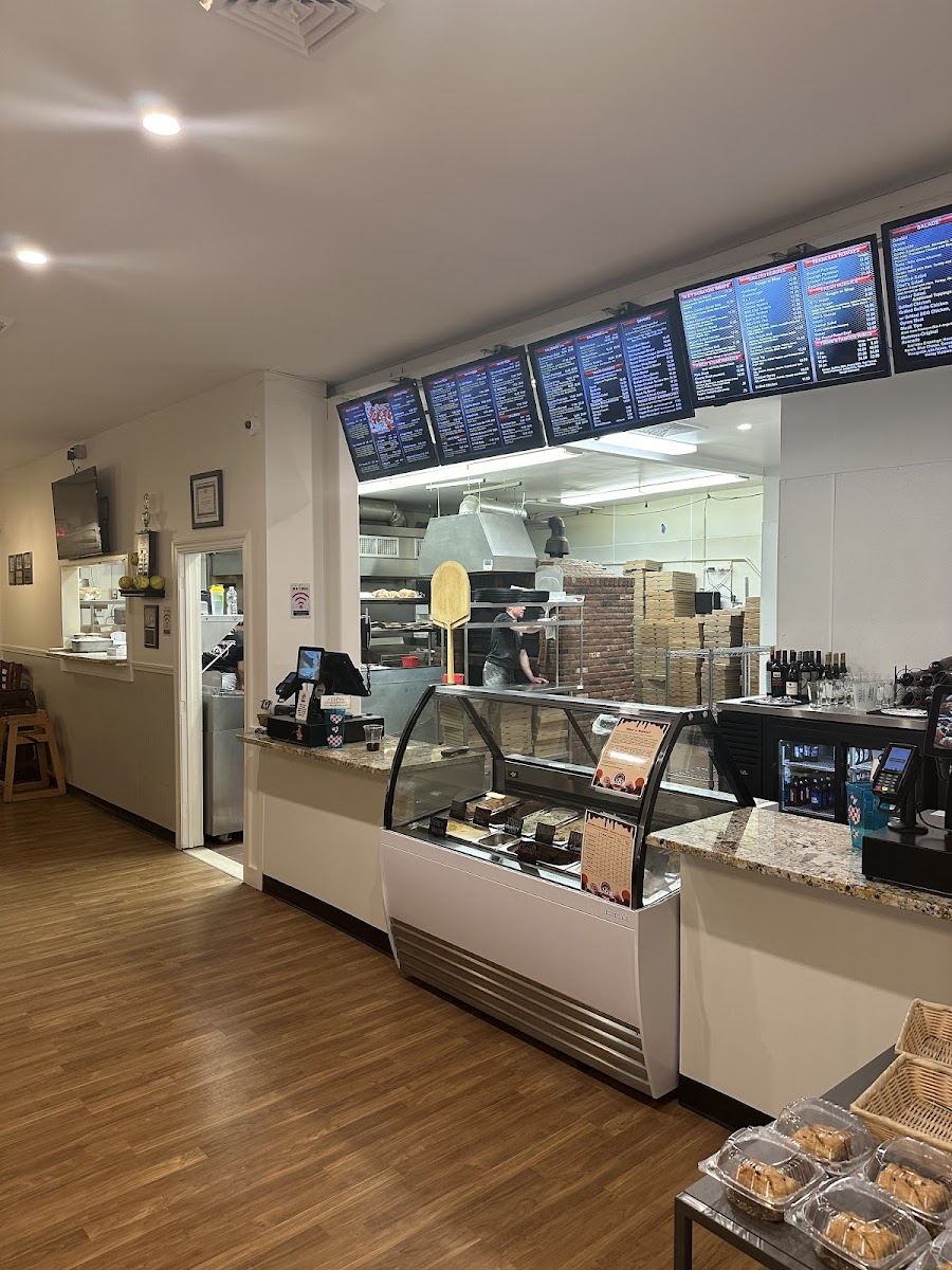 M&Y Brick Oven Pizzeria