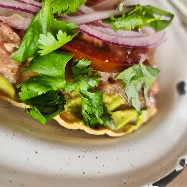 Tostada de Atún