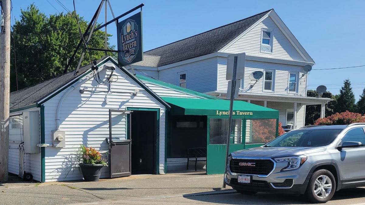 Lynch's Tavern - Photo 6