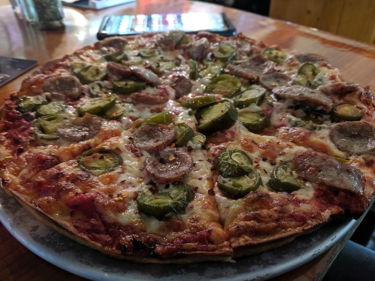 Lynch's Tavern - Photo 7