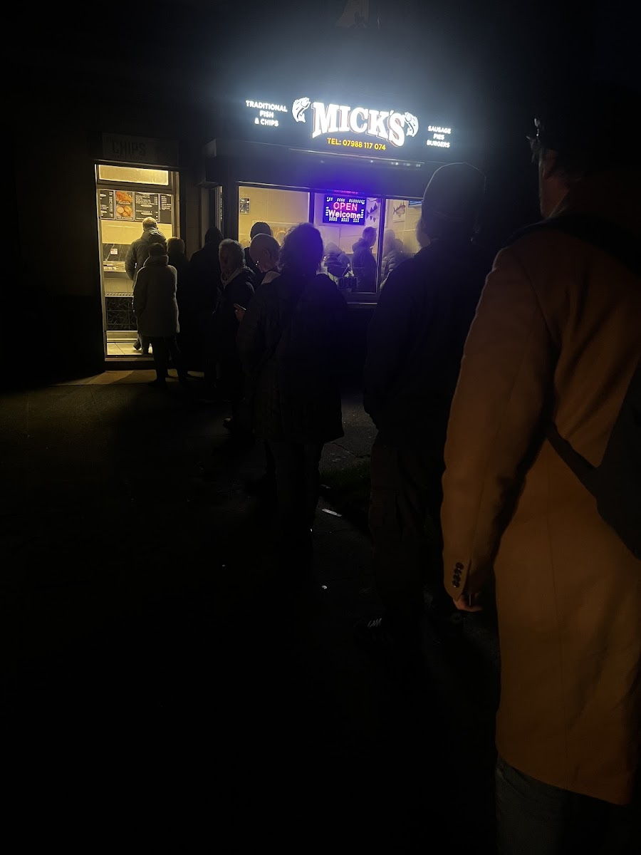 Mick's Chippy - Photo 3