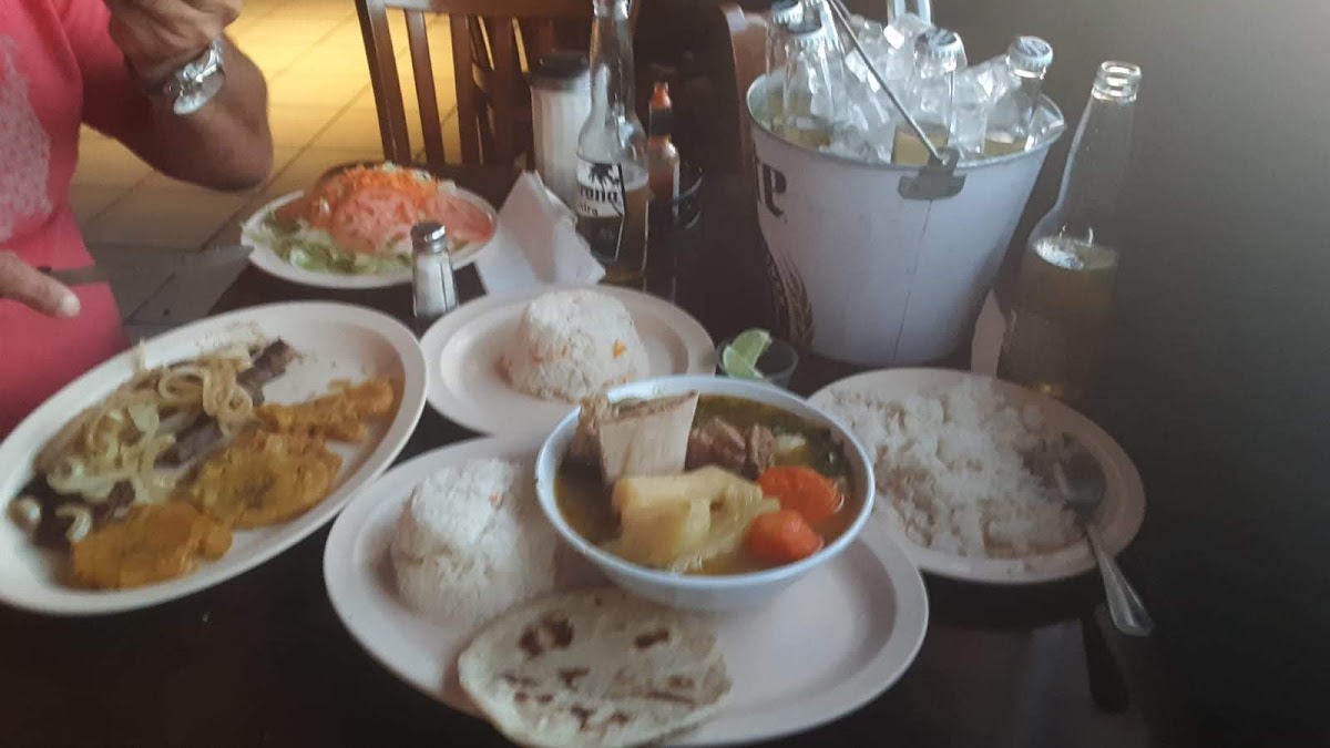 Mi Ranchito Bar - Karaoke - Food - Photo 3