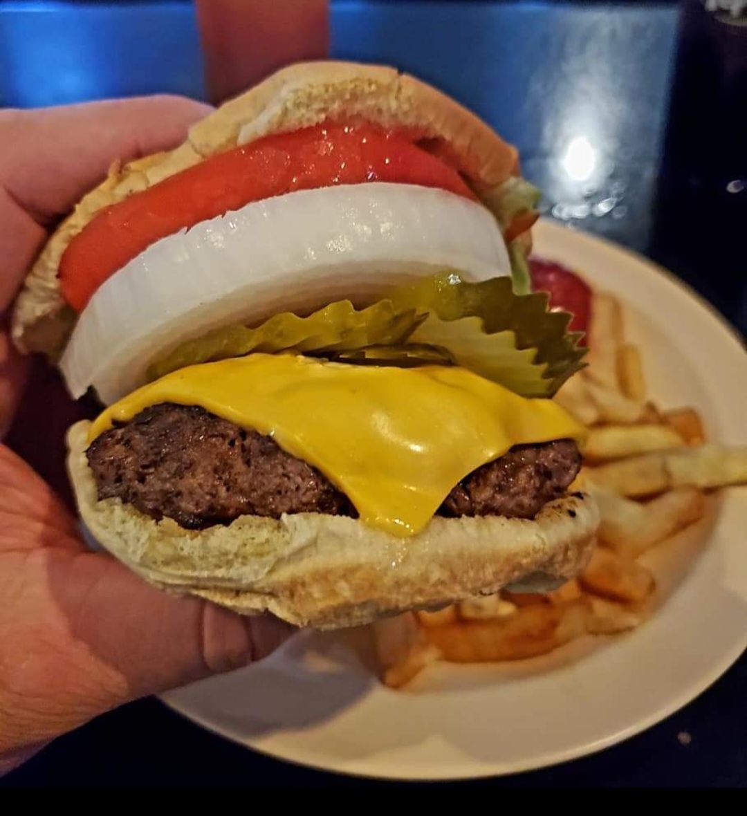 Bob's Restaurant - Photo 5