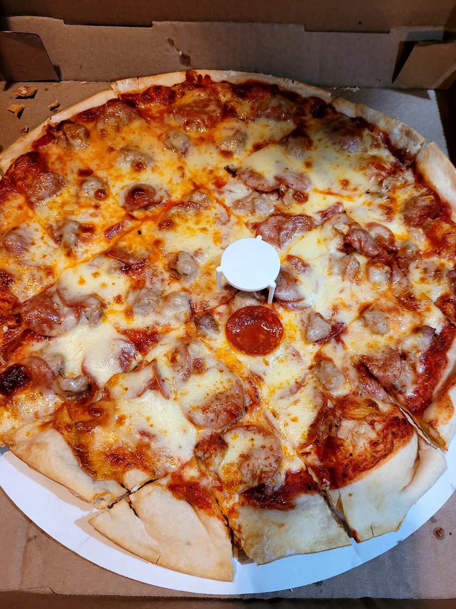 Jimmy's UNA Pizza - Photo 1