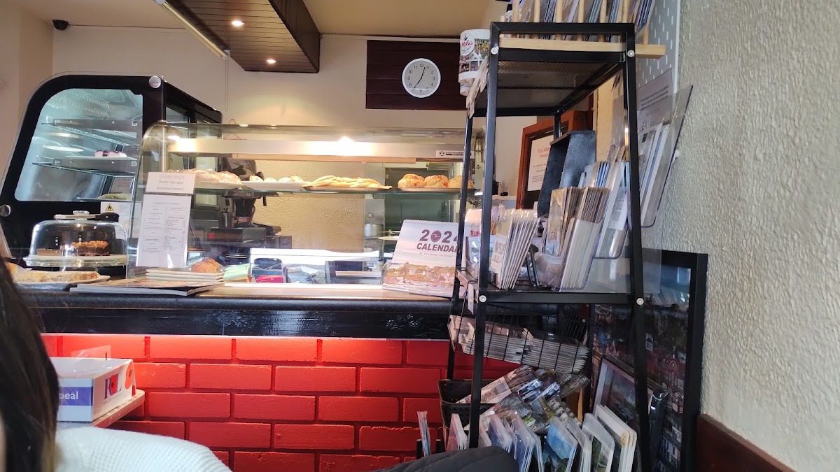 Mike’s Coffee Shop - Photo 8