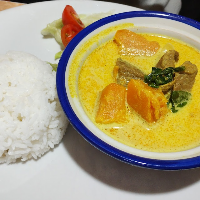 Curry Hot