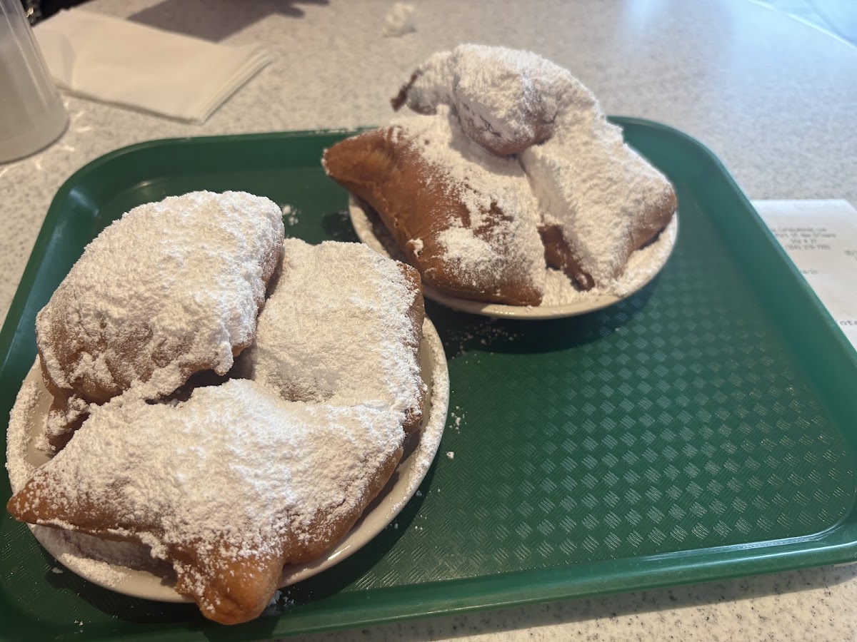 Café Du Monde Riverwalk - Photo 1