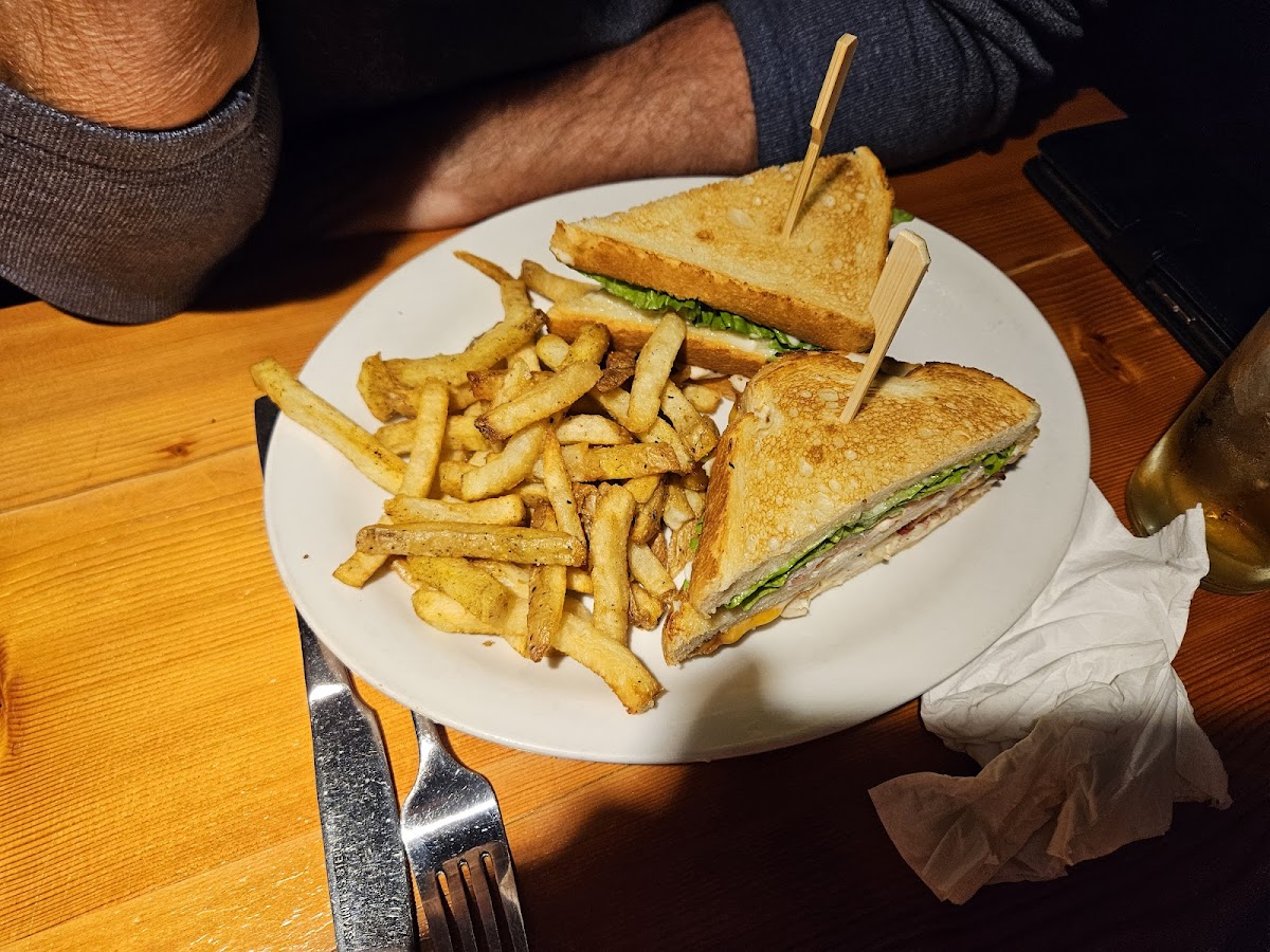 Happy Jack's Restaurant - Photo 2
