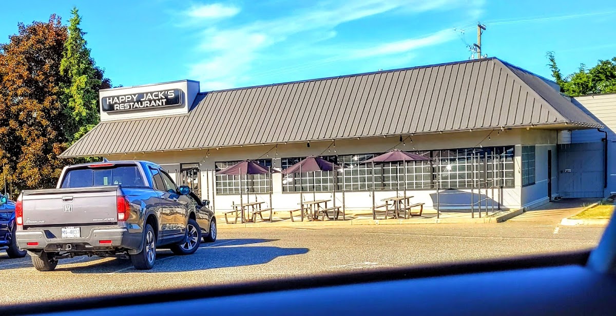 Happy Jack's Restaurant - Photo 8