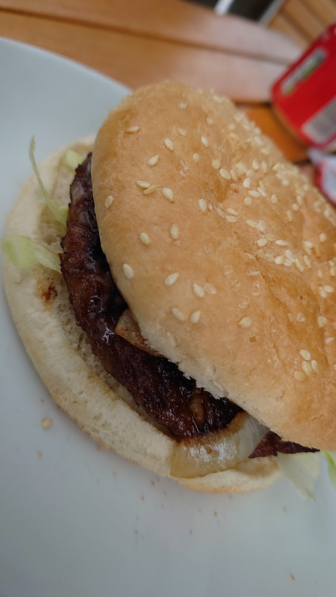 Log Cabin Diner - Photo 3