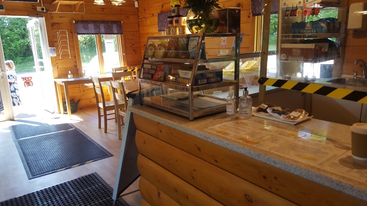 Log Cabin Diner - Photo 8
