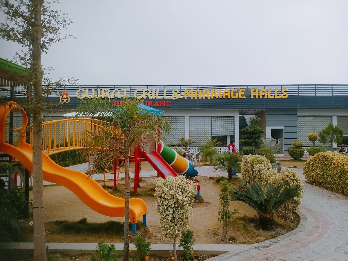 Gujrat Grill Restaurant - Photo 2