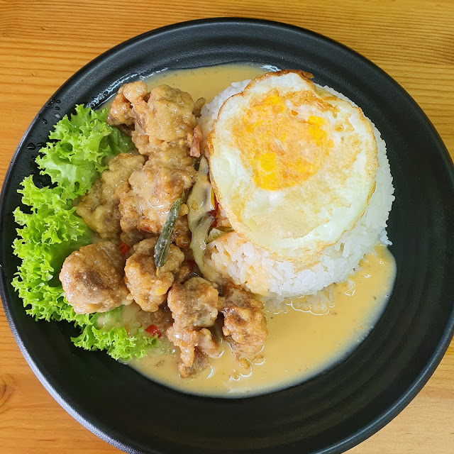 Salted Egg Chicken Rice