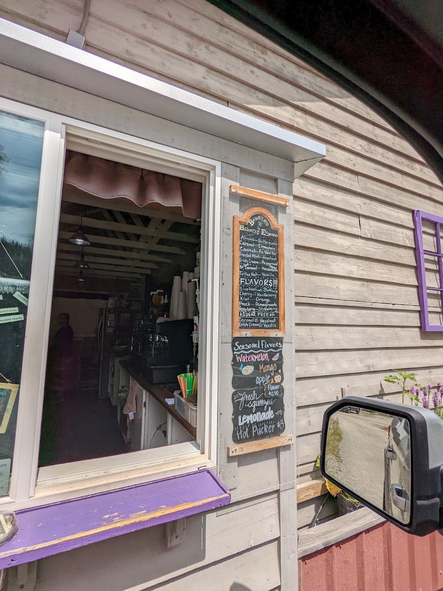 Beagles Bakery And Espresso - Photo 6
