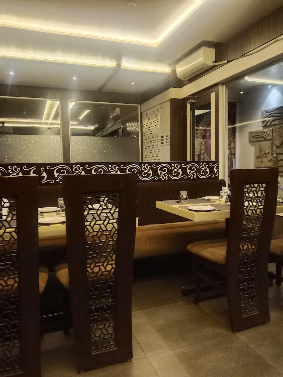 Dreamland Restaurant & Bar