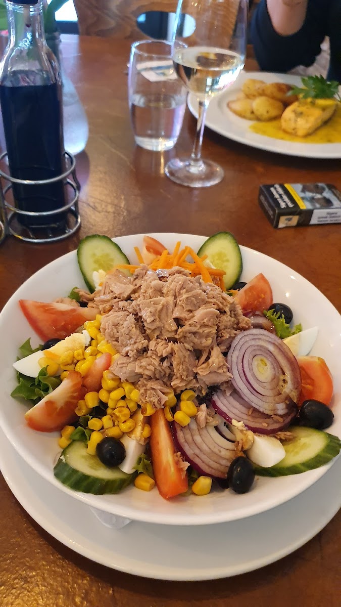 La Rocca Chingford - Photo 5