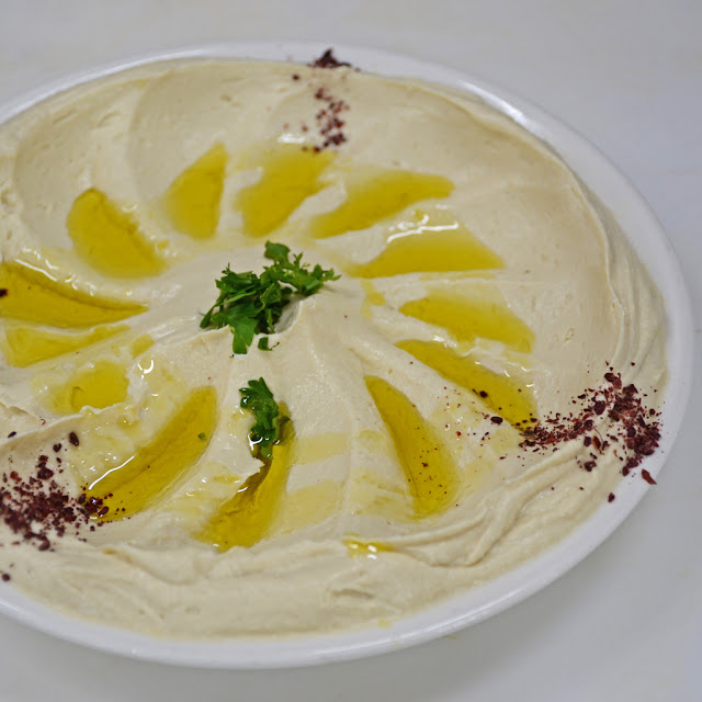 Hummus Plate