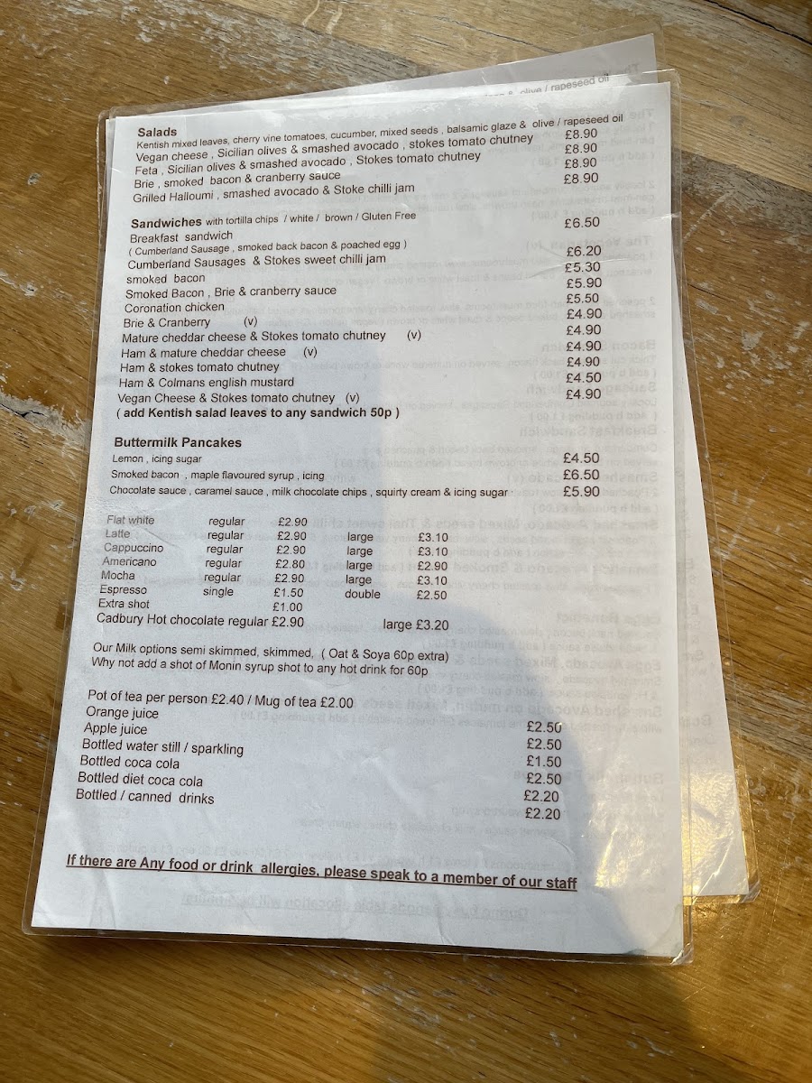 Woodstock Coffee Shop - Photo 4