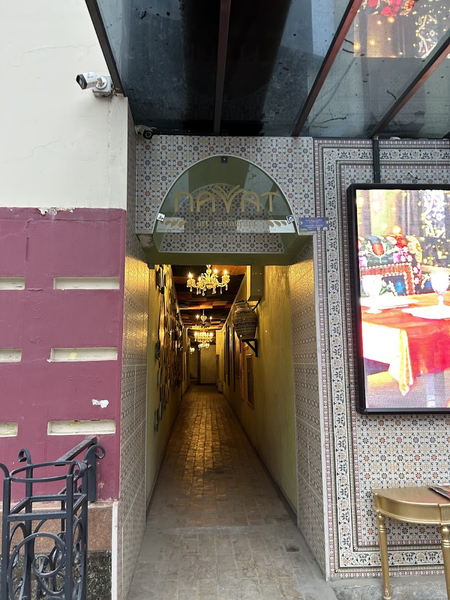 Navvat Lounge Bar - Photo 8