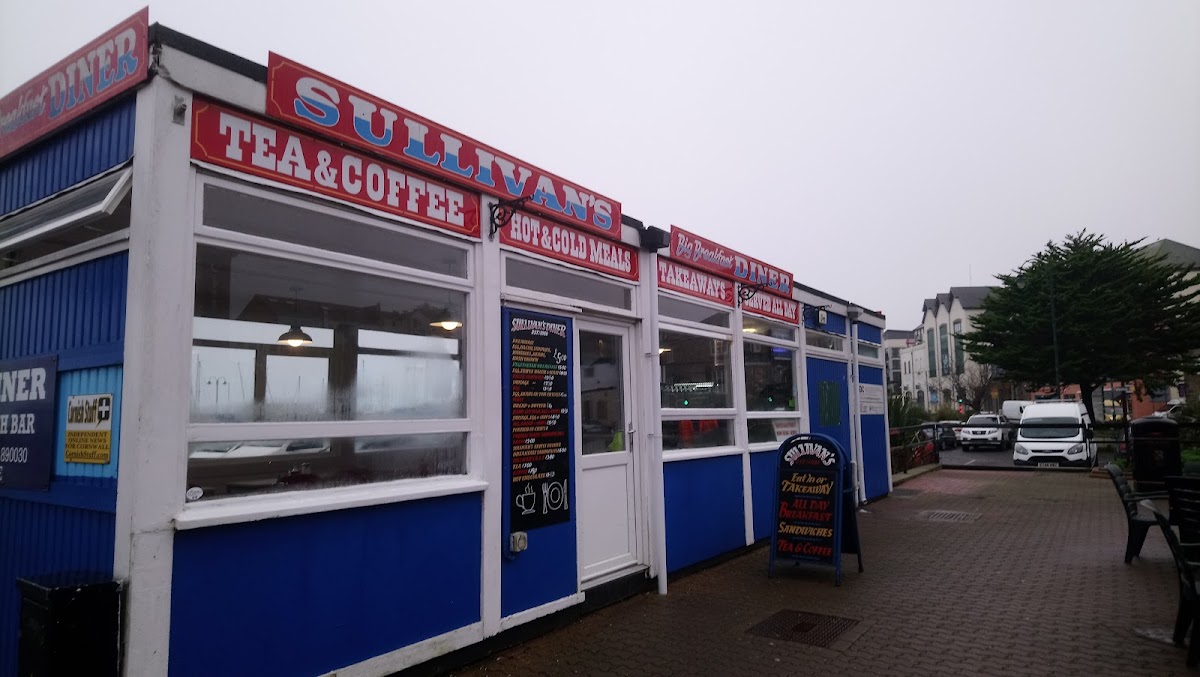 Sullivans Diner - Photo 8