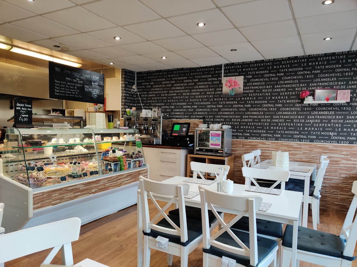 Cafe Blanco - Photo 2