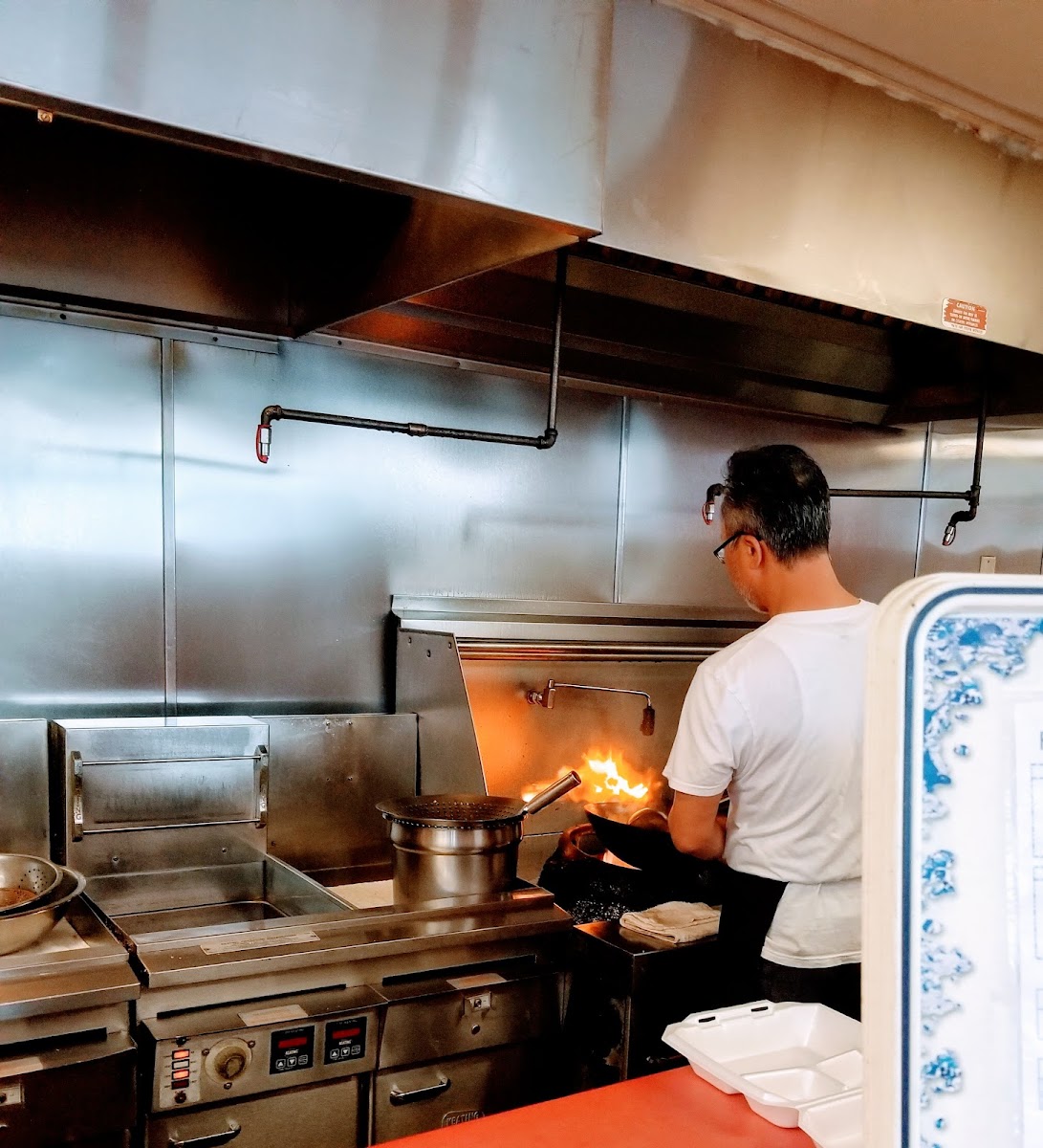 New York Hot Wings - Photo 3