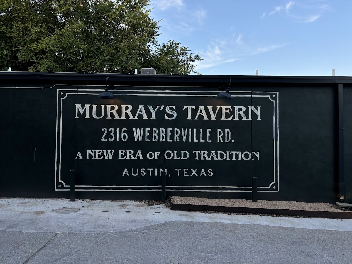 Murray's Tavern - Photo 1
