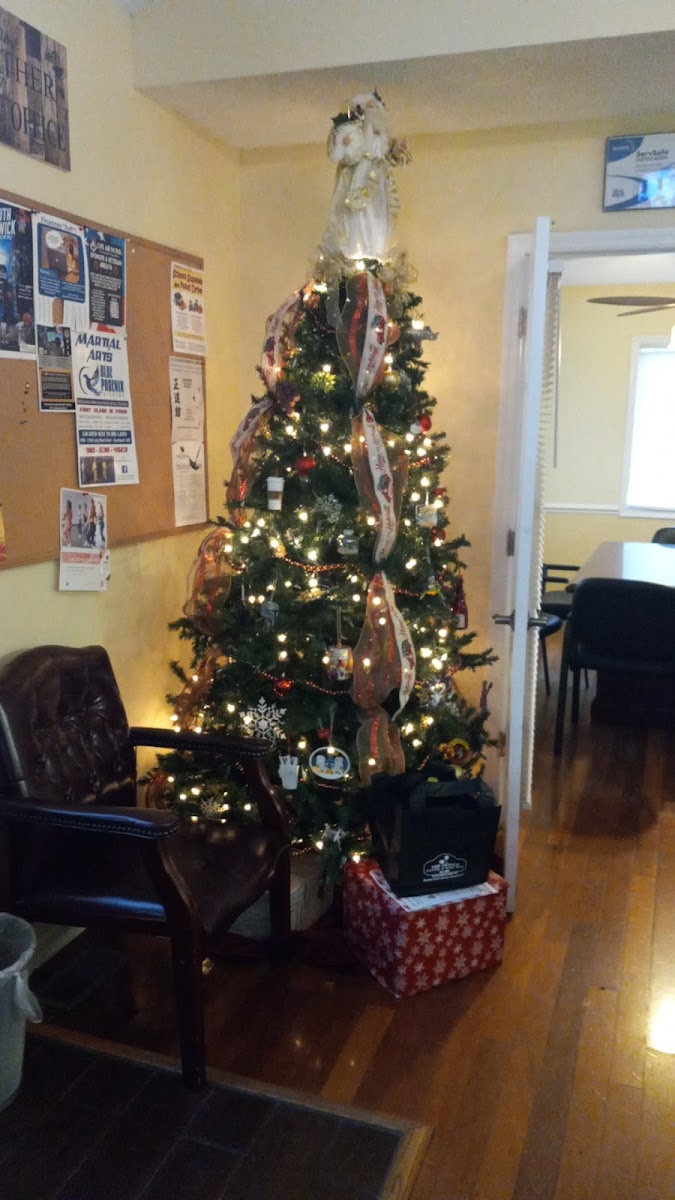 The Office Coffee and Wine Bar - Photo 4