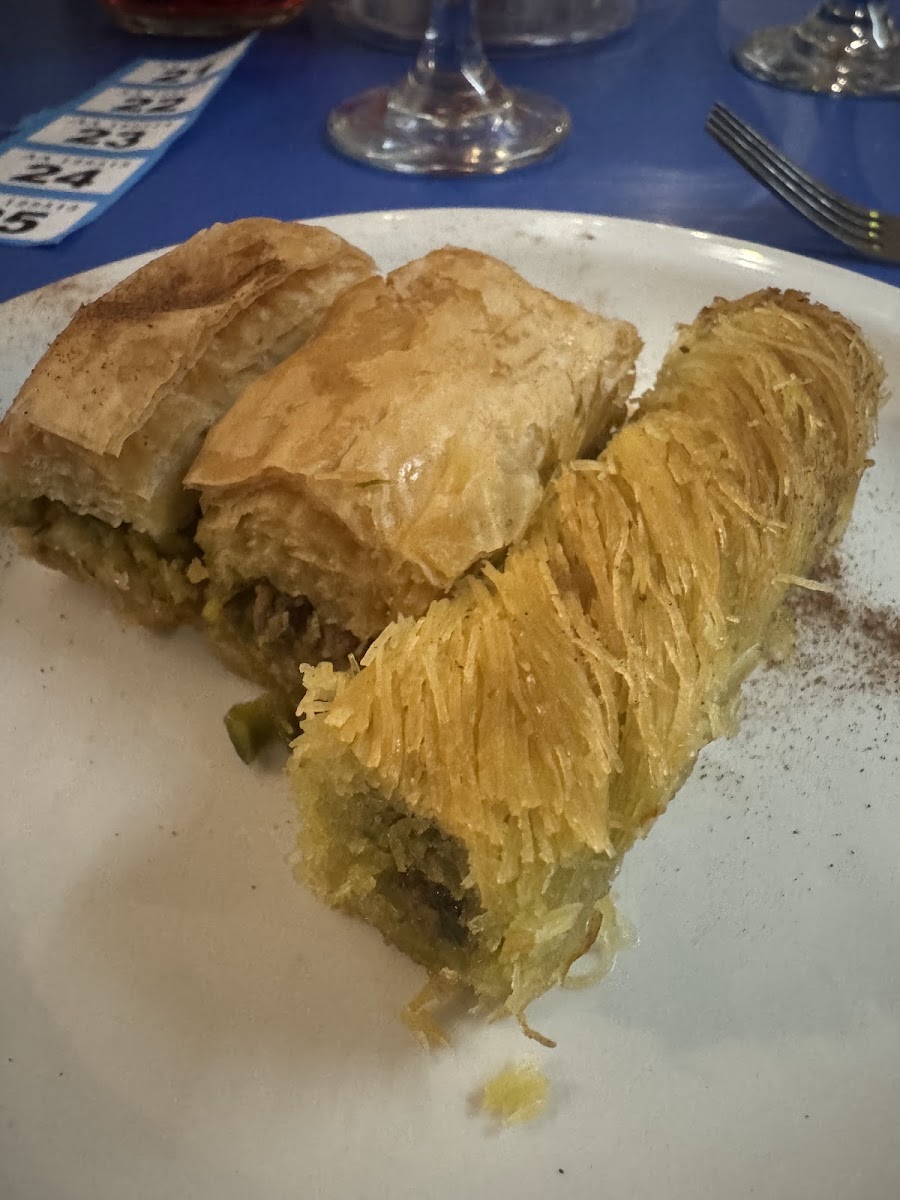 Crete Greek Taverna - Photo 3