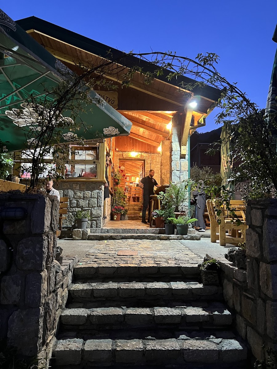 Pečenjara Gostiona Nadoveza - Photo 8