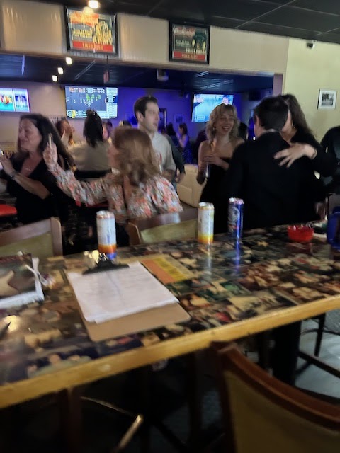 The Elbow Room - Photo 1