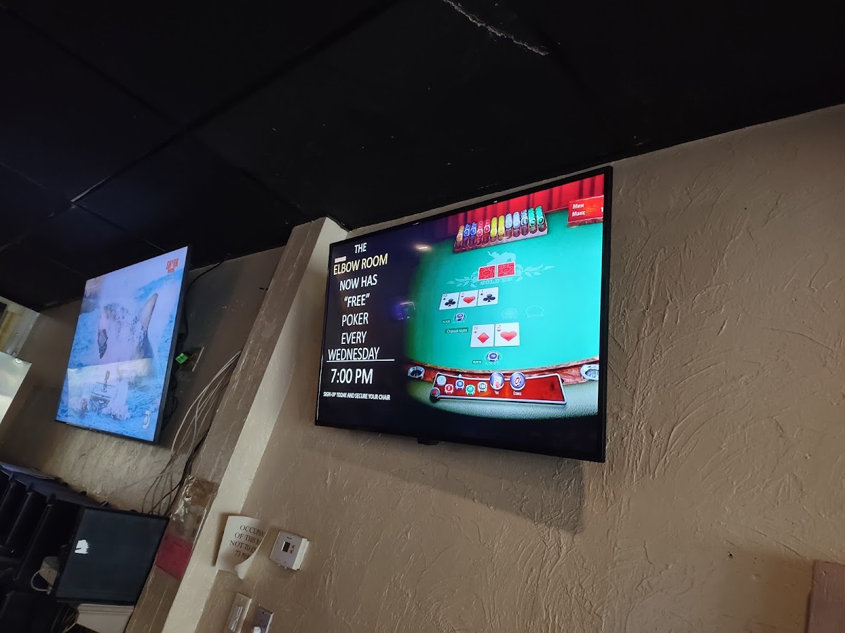 The Elbow Room - Photo 8