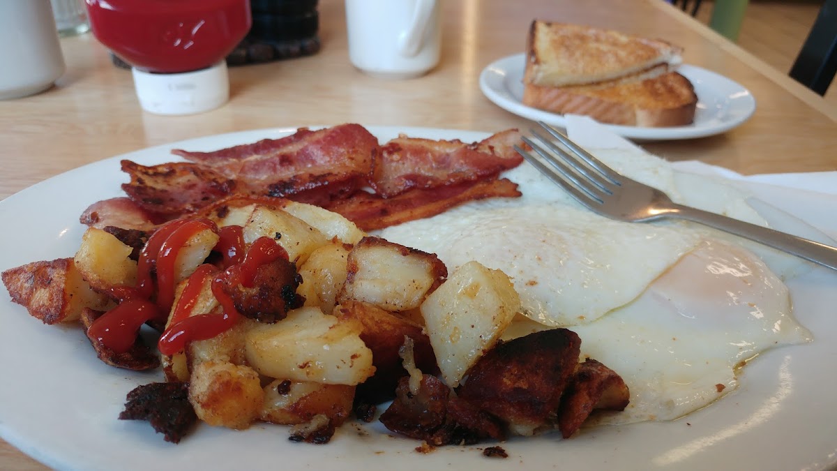 Upsala Family Restaurant - Photo 1